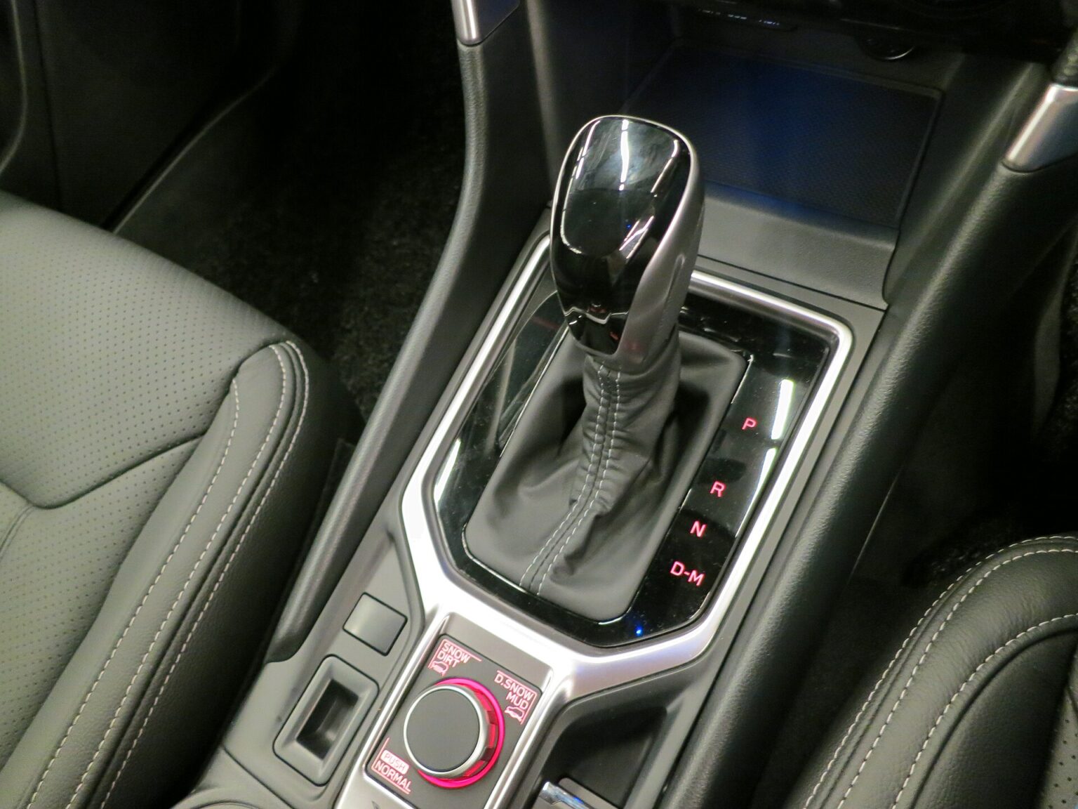Селектор вариатора Lineartronic в Subaru Forester SK